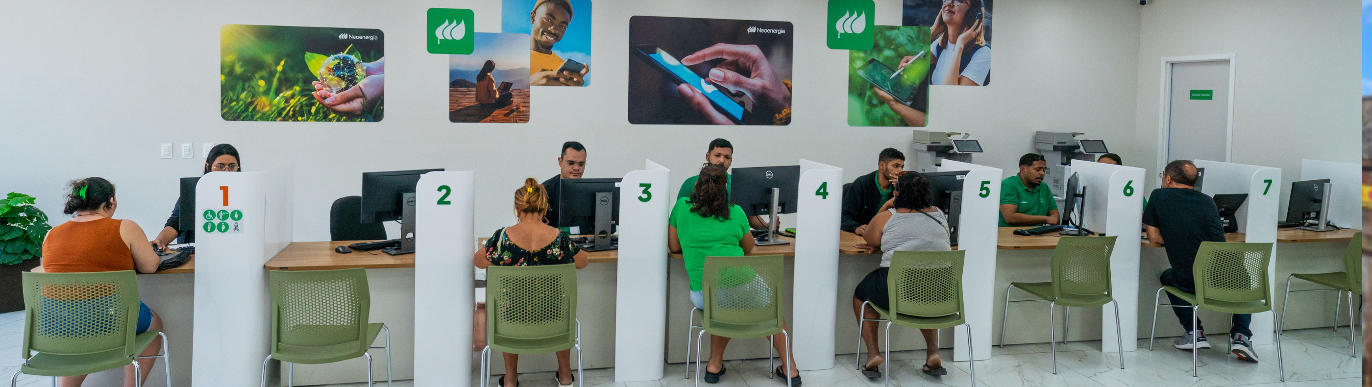 Lojas de Atendimento da Neoenergia Coelba funcionam em horário especial na véspera do Natal e Ano Novo   